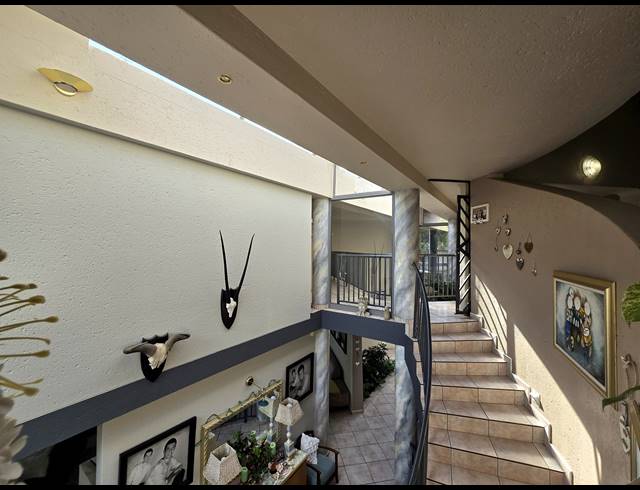 5 BEDROOM HOUSE FOR SALE IN MEYERSDAL